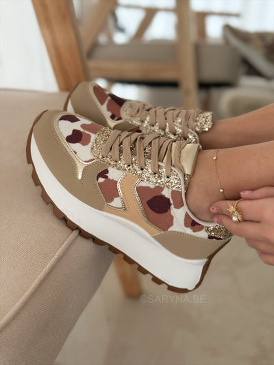 Aurelia GlitterRunner